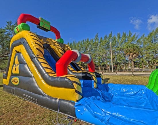 16ft Danger Double-Lane Waterslide (O67) - Image 2