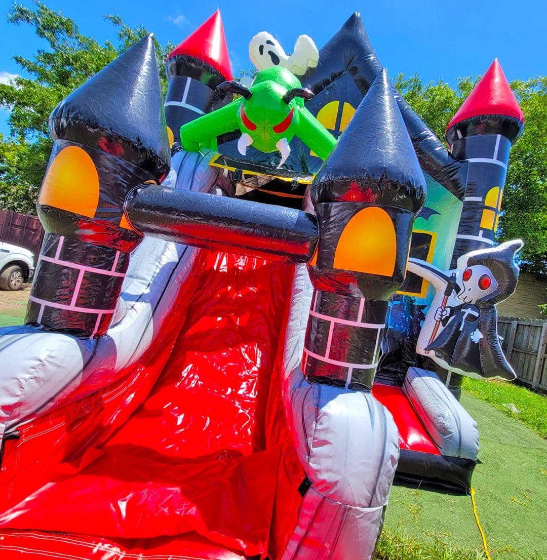 Halloween Mansion Bounce House Combo (C24) 4 Halloween Mansion Bounce House Combo (C24) - Image 4